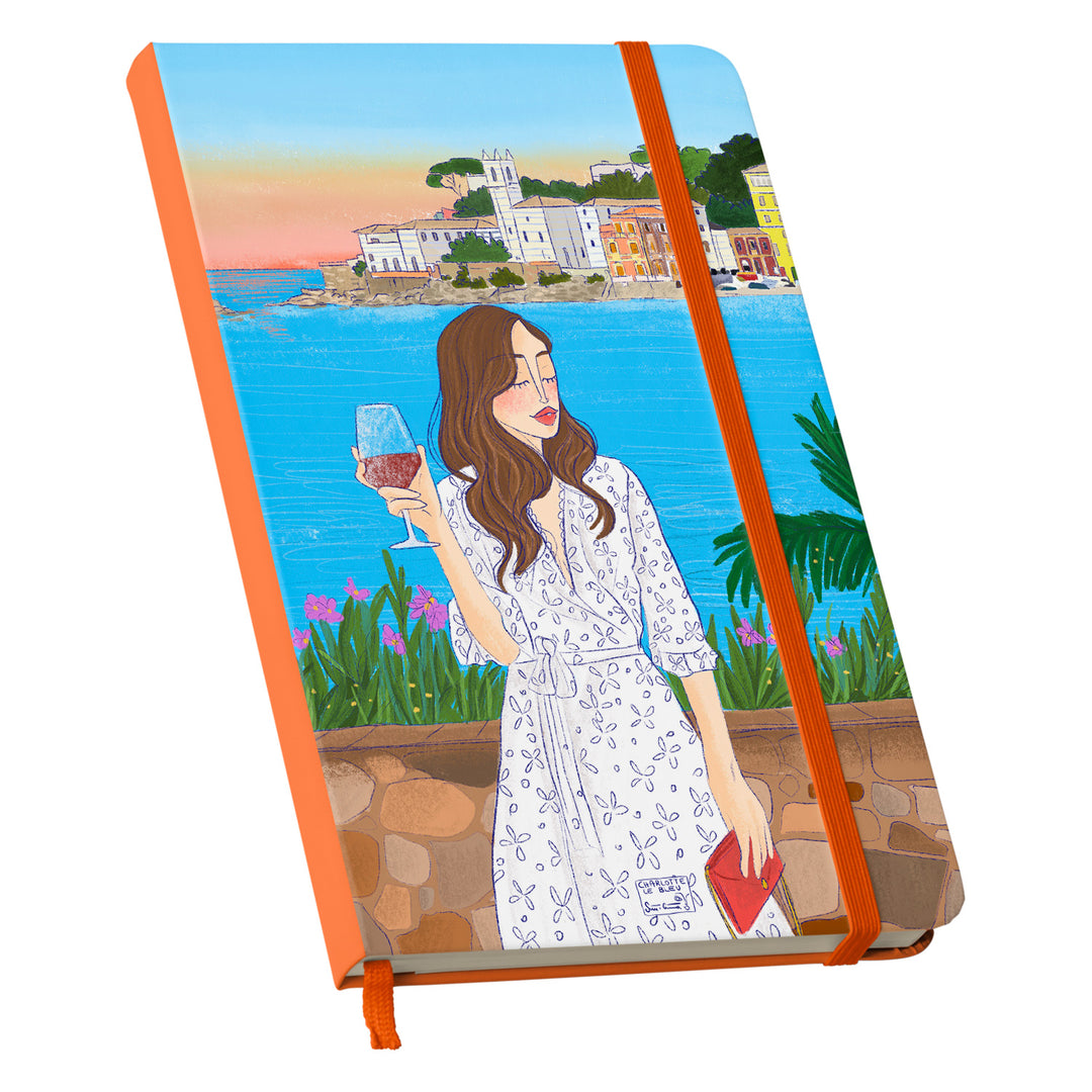 Taccuino Sestri Levante dell'album Thinker su carta di Charlotte Le Bleu: copertina soft touch in 8 colori, con chiusura e segnalibro coordinati