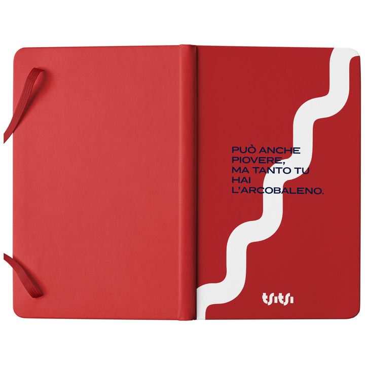 Taccuino Può anche piovere 01 dell'album Mapperó di TSITSI CONCEPT: copertina soft touch in 8 colori, con chiusura e segnalibro coordinati