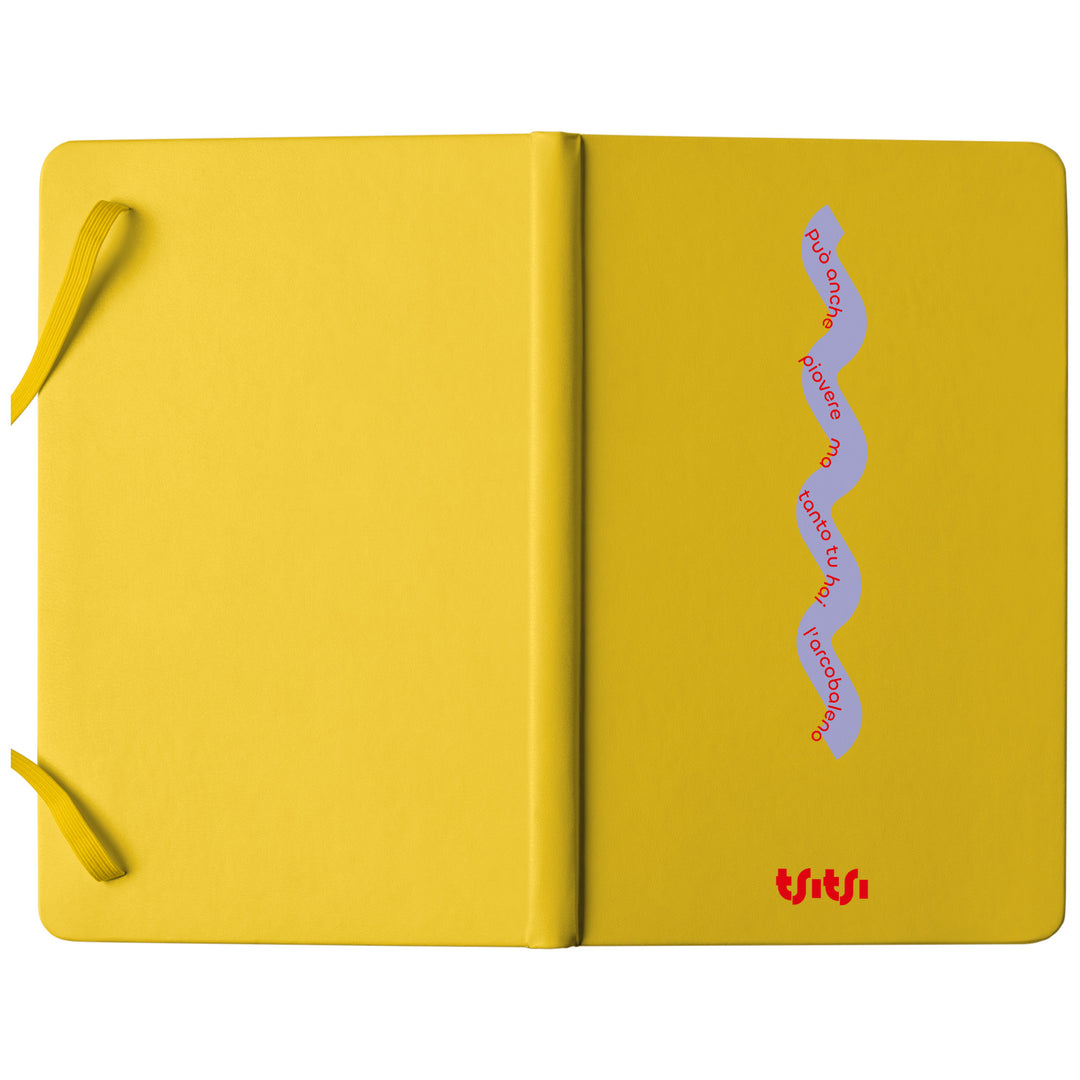 Taccuino Può anche piovere 03 dell'album Mapperó di TSITSI CONCEPT: copertina soft touch in 8 colori, con chiusura e segnalibro coordinati