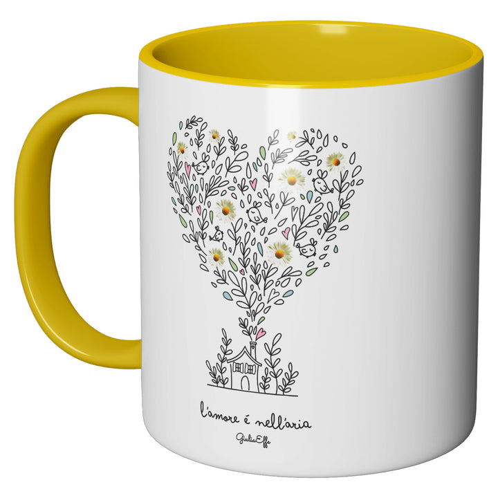 Tazza in ceramica L'amore è nell'aria dell'album Creatività su ceramica di GiuliaEffe perfetta idea regalo