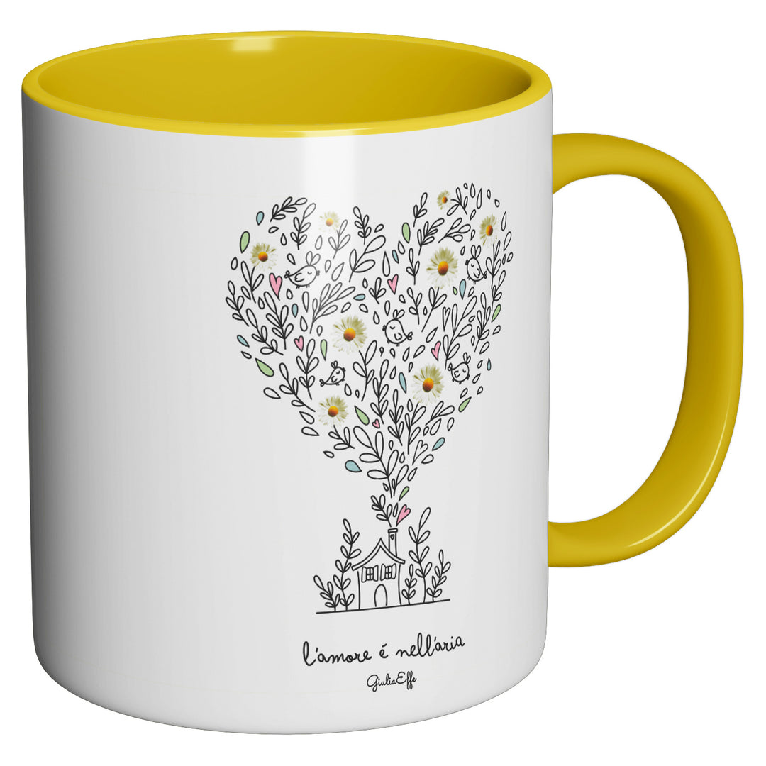 Tazza in ceramica L'amore è nell'aria dell'album Creatività su ceramica di GiuliaEffe perfetta idea regalo