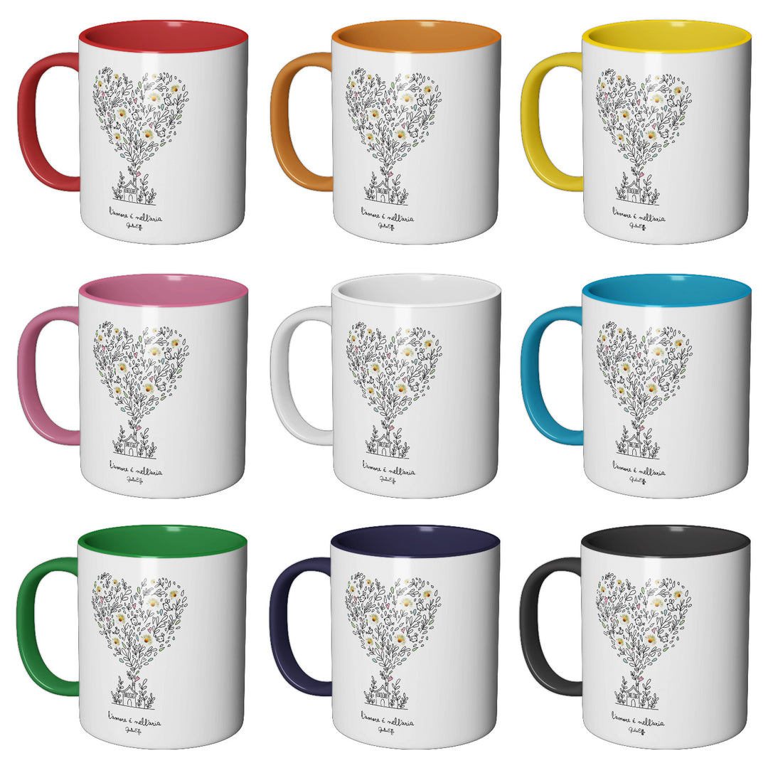 Tazza in ceramica L'amore è nell'aria dell'album Creatività su ceramica di GiuliaEffe perfetta idea regalo